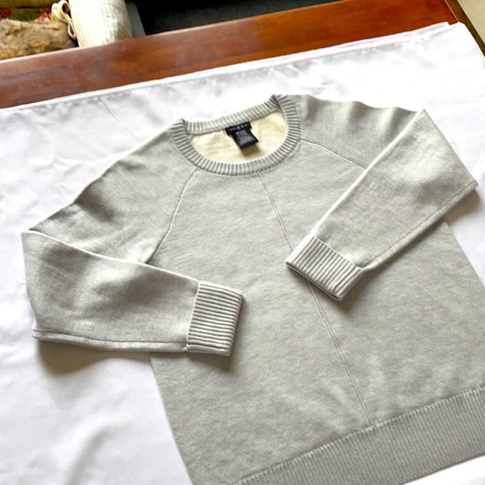 Gray size s over sized sweater very warm and cozy. From Max & Mia